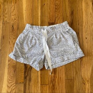 Lululemon black and white polka dot shorts
